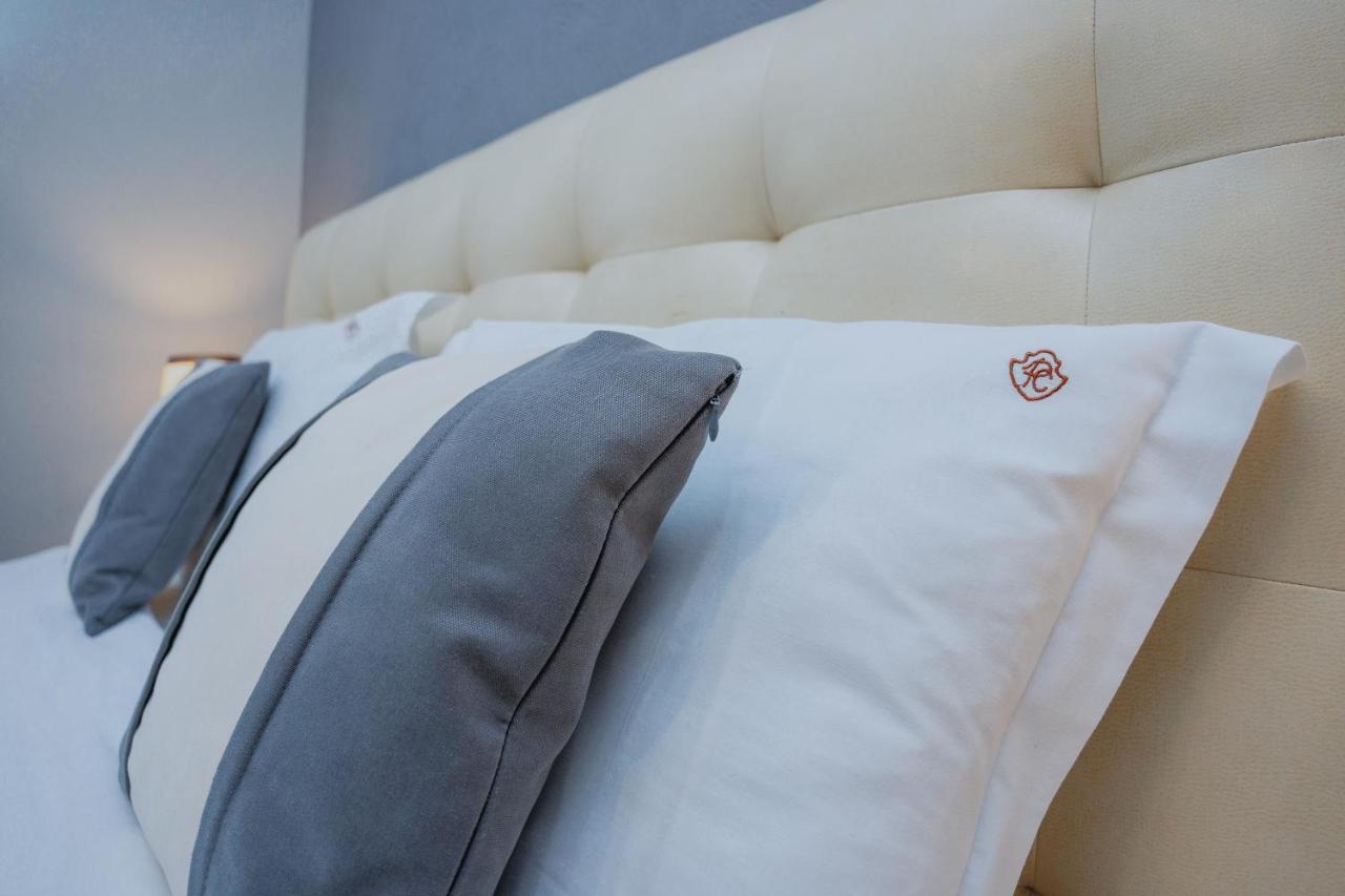 Hotel&Restaurant Premium Club ياريمتشي المظهر الخارجي الصورة