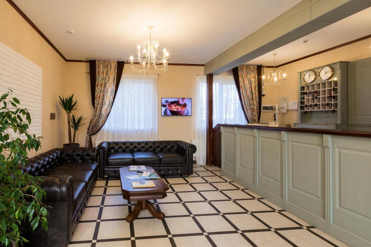 Hotel&Restaurant Premium Club ياريمتشي المظهر الخارجي الصورة